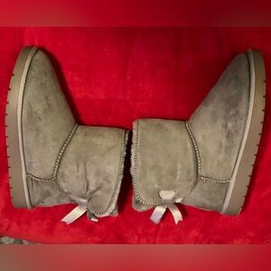 Super cute and warm!